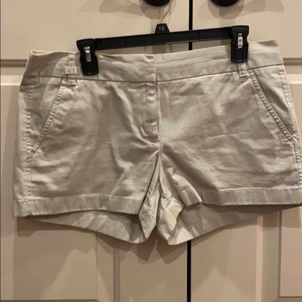classic preppy JCrew khaki shorts 3in inseam